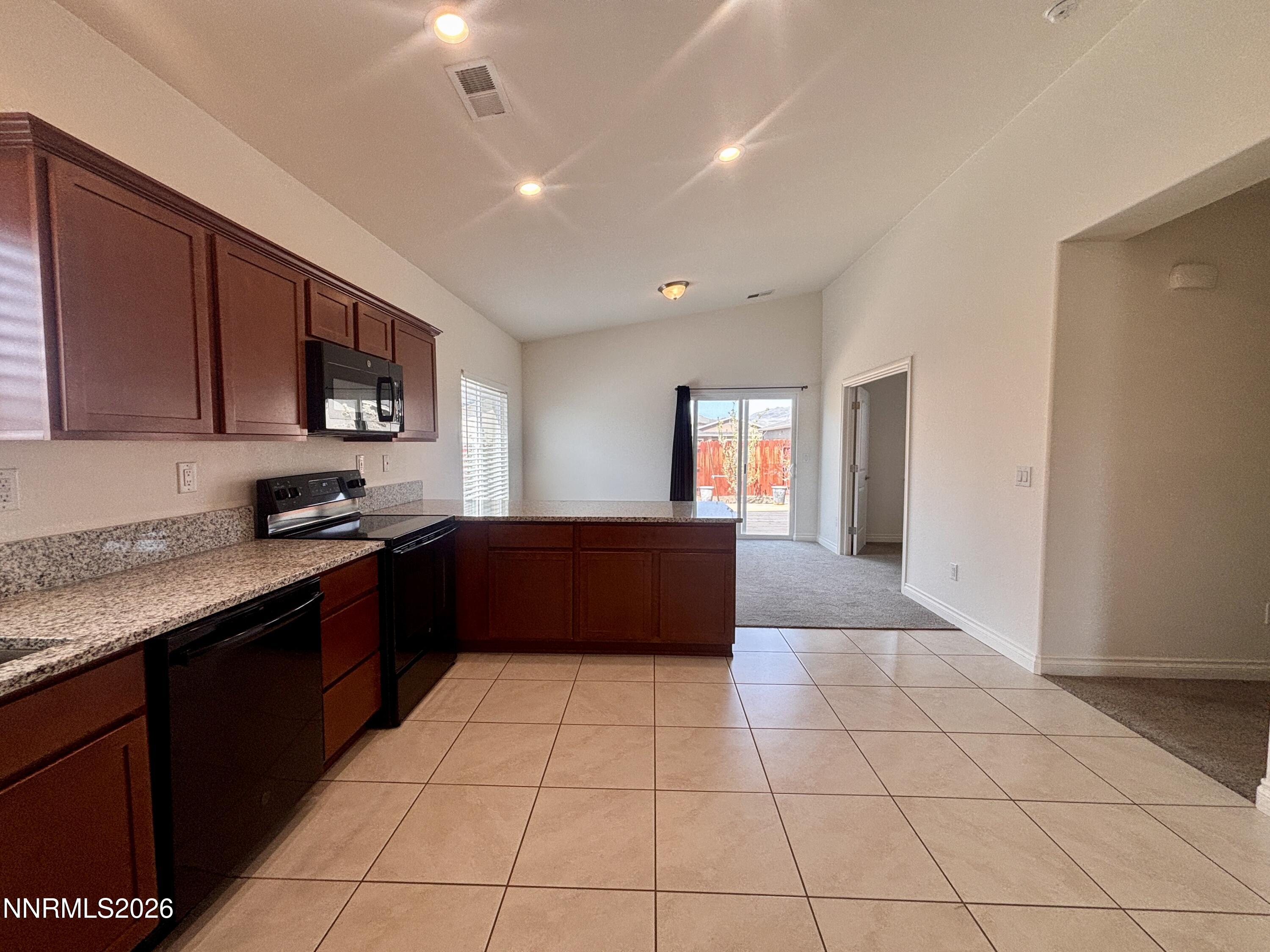 18715 Brady Ridge Court Reno, NV 89508 - Photo 5 of 27 IMG_5638