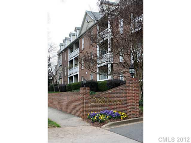 301 Queens Road, Unit 305 Charlotte, NC 28204 - Photo 1 of 6 Gallery Image 1