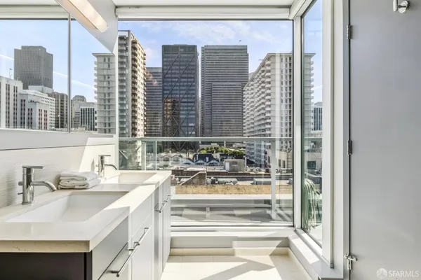 $4,995,000 | Front Street, San Francisco, CA 94111