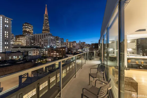 $4,995,000 | Front Street, San Francisco, CA 94111