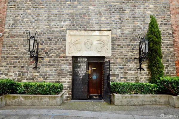 $4,995,000 | Front Street, San Francisco, CA 94111