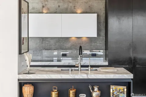 $4,995,000 | Front Street, San Francisco, CA 94111