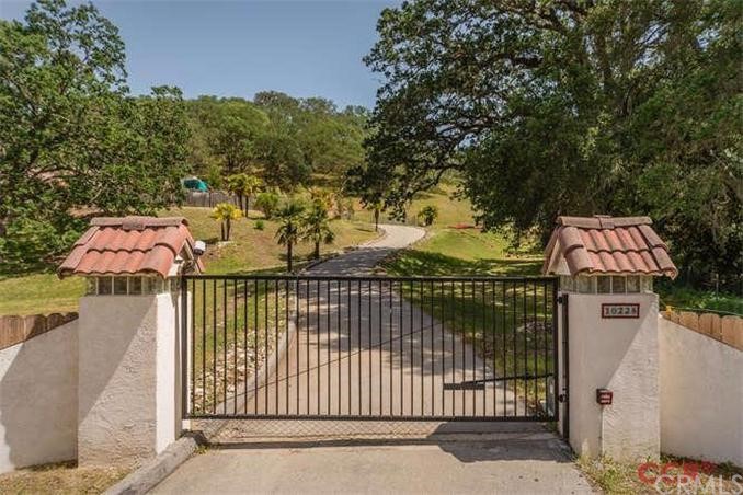 Private gate