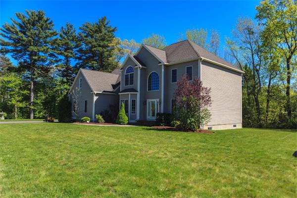 47 Acorn Road Easton, MA 02356 - Photo 3 of 26 Gallery Image 3
