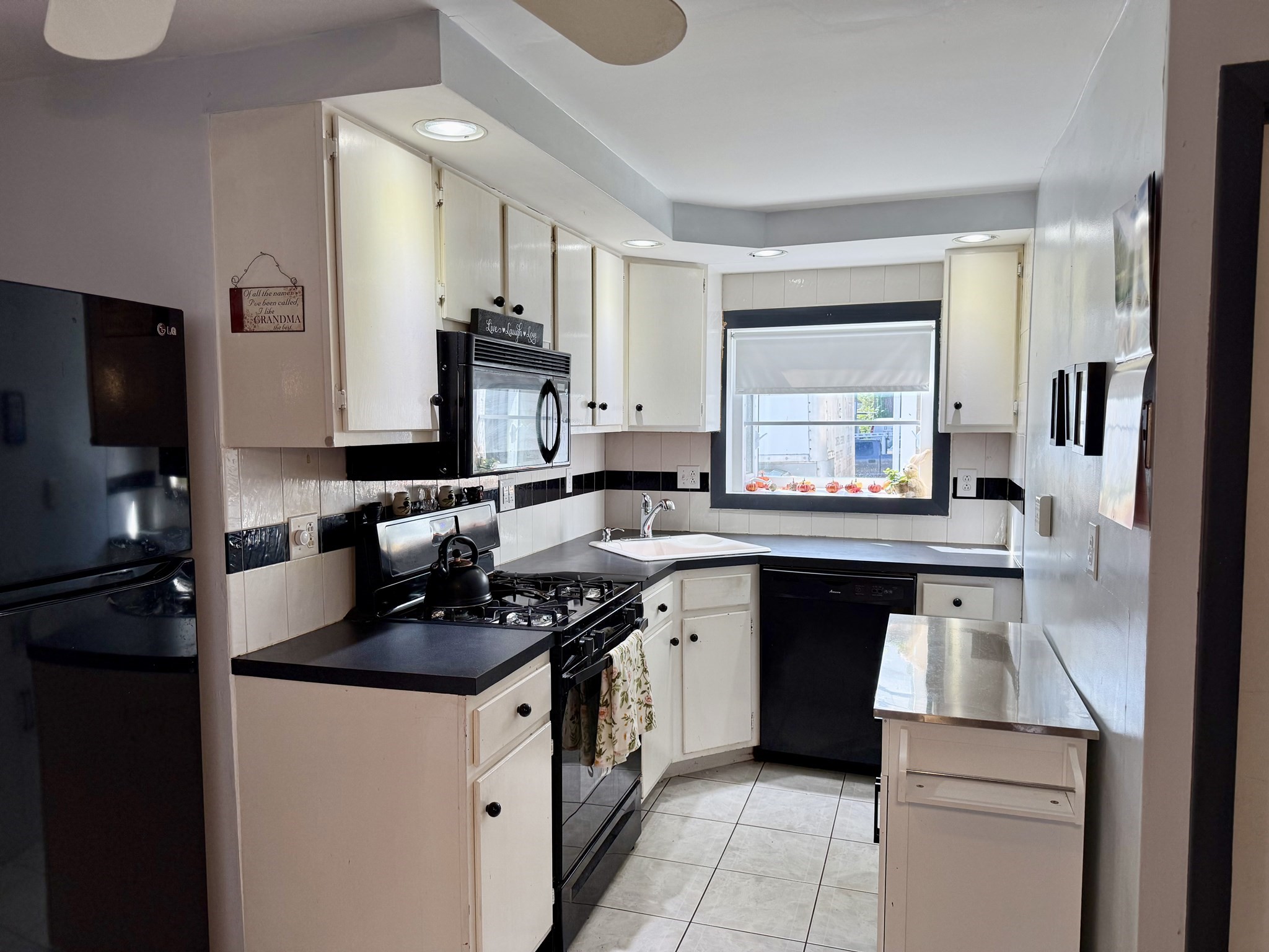 25 Union Street Woburn, MA 01801 - Photo 5 of 16 Gallery Image 5
