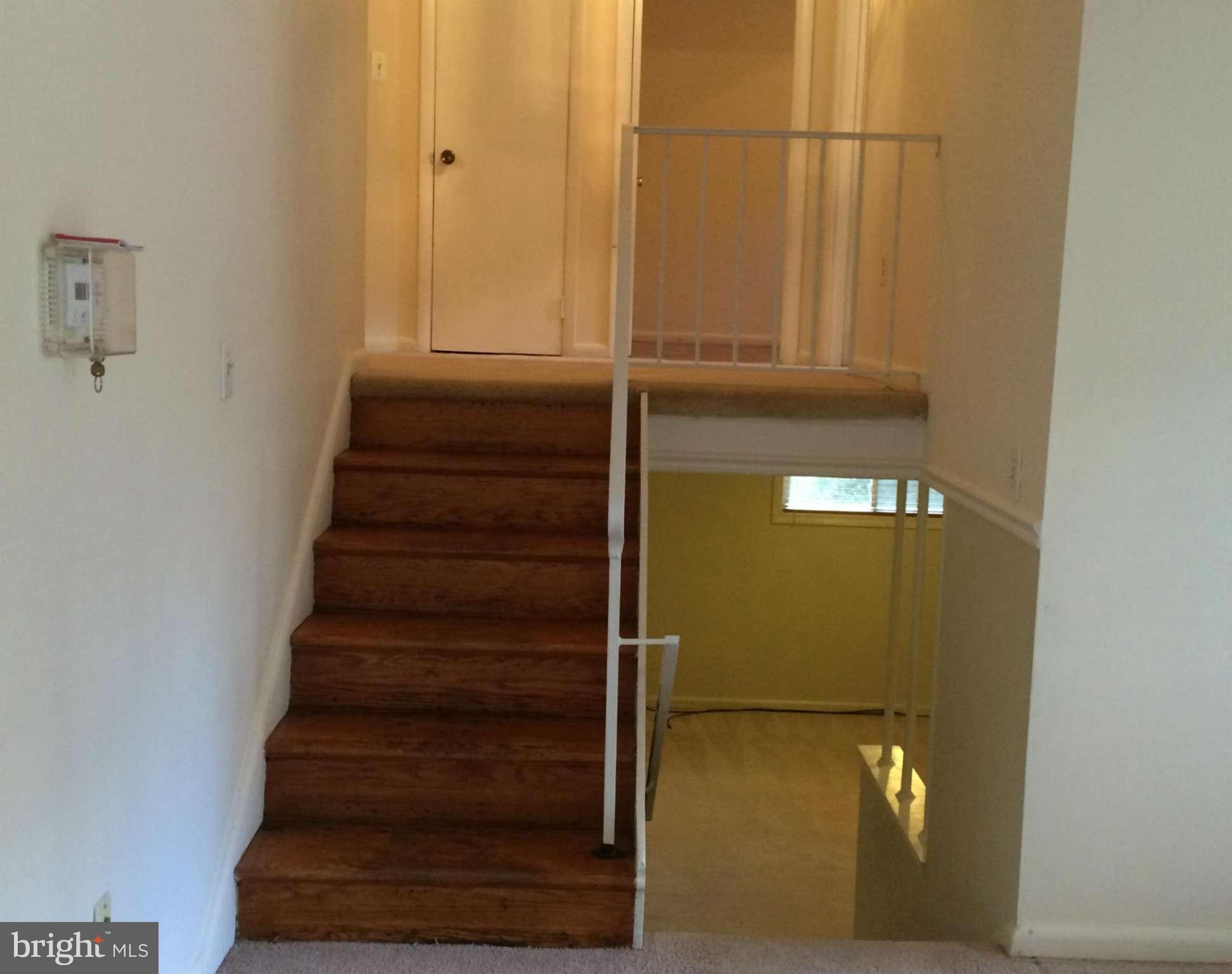 6814 Mayo Court Springfield, VA 22150 - Photo 16 of 30 a view of entryway