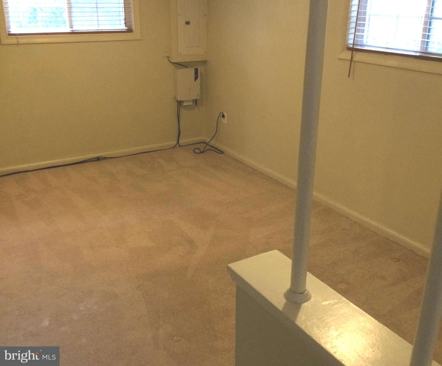 6814 Mayo Court Springfield, VA 22150 - Photo 22 of 30 a view of small space