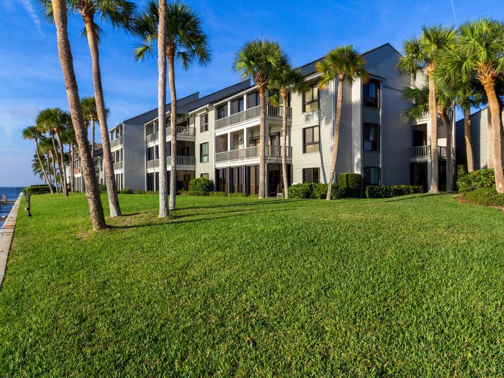 1001 Bay Road, Unit 203 Vero Beach, FL 32963 - Photo 1 of 30 Gallery Image 1