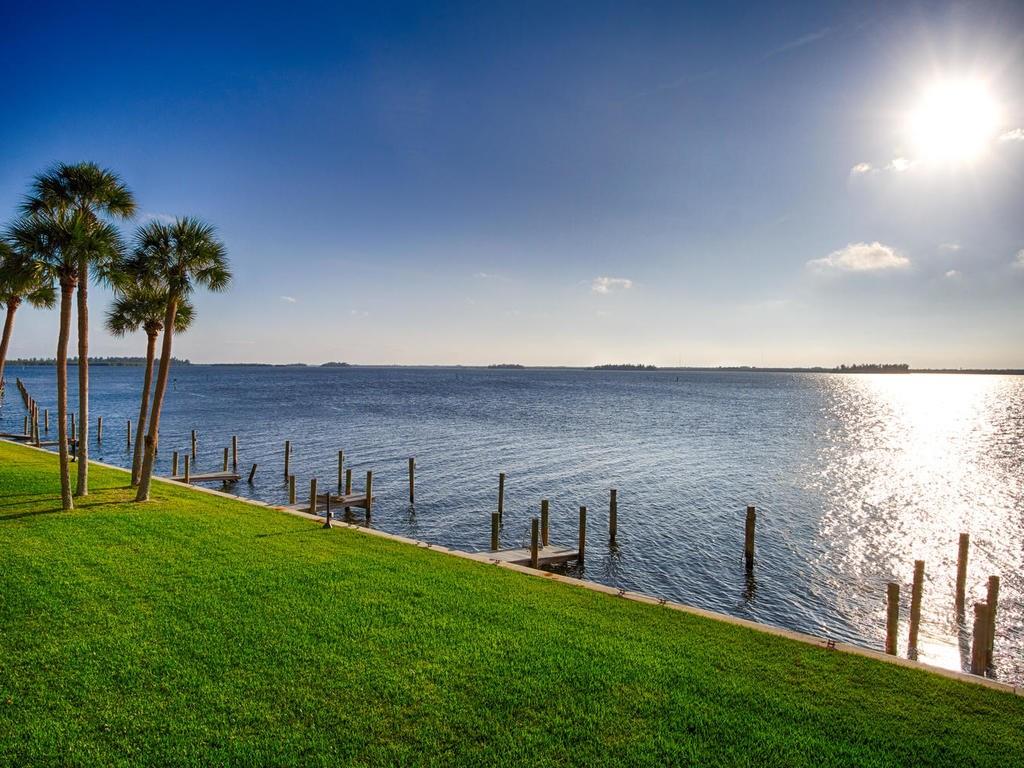 1001 Bay Road, Unit 203 Vero Beach, FL 32963 - Photo 2 of 30 Gallery Image 2