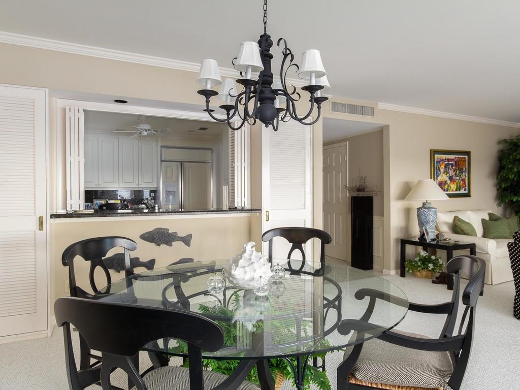 1001 Bay Road, Unit 203 Vero Beach, FL 32963 - Photo 12 of 30 Gallery Image 12