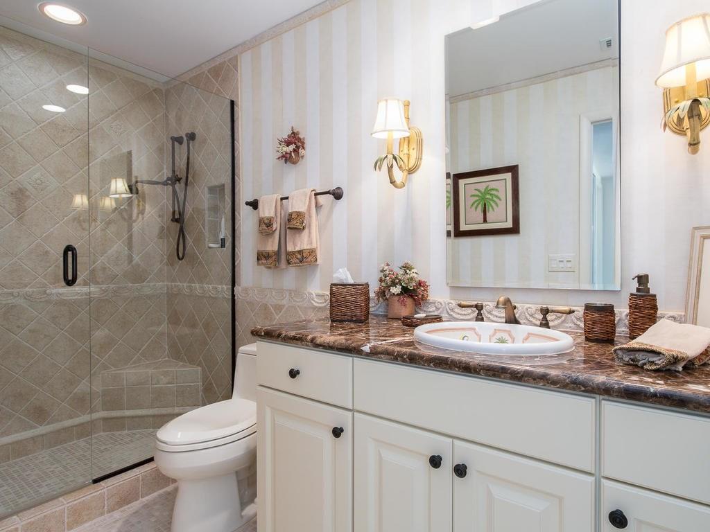 1001 Bay Road, Unit 203 Vero Beach, FL 32963 - Photo 21 of 30 Gallery Image 21