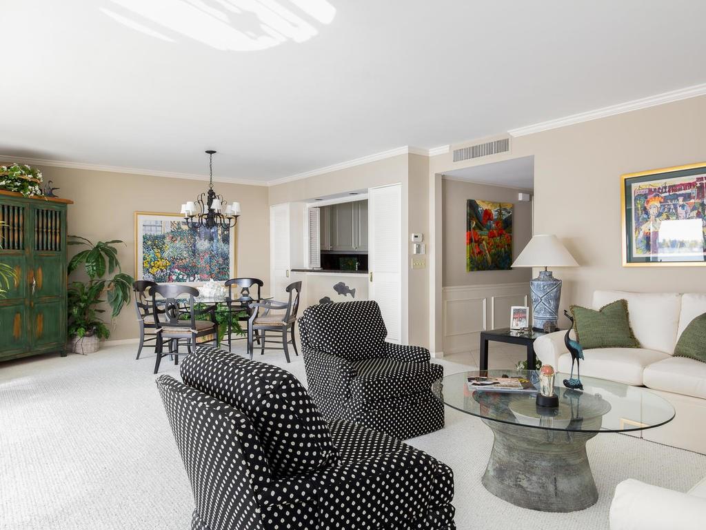 1001 Bay Road, Unit 203 Vero Beach, FL 32963 - Photo 8 of 30 Gallery Image 8