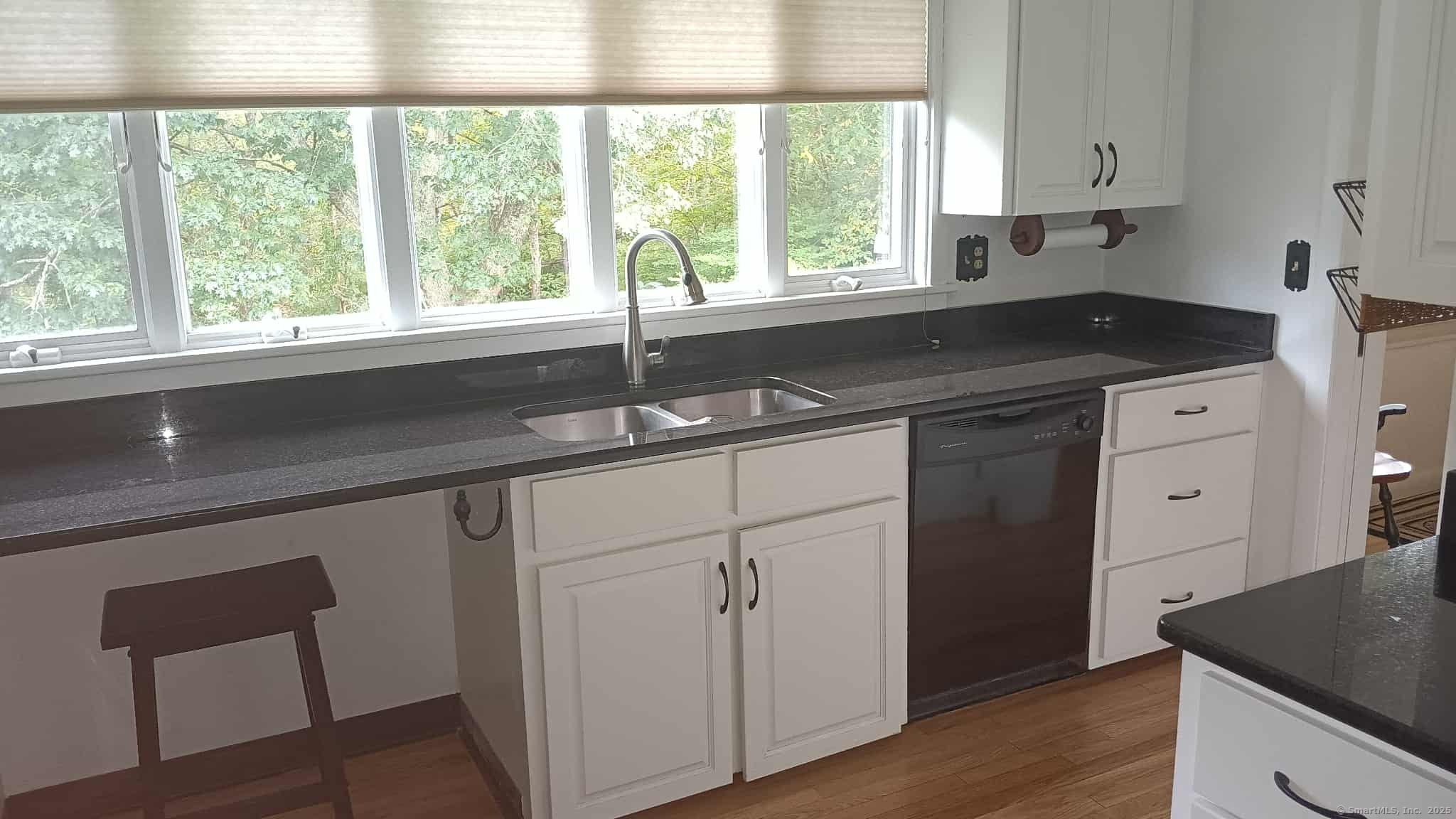 414 Canterbury Road Brooklyn, CT 06234 - Photo 10 of 40