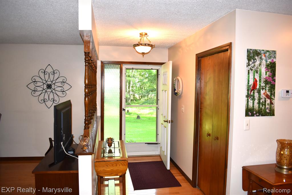13448 Bryce Road Emmett, MI 48022 - Photo 5 of 30