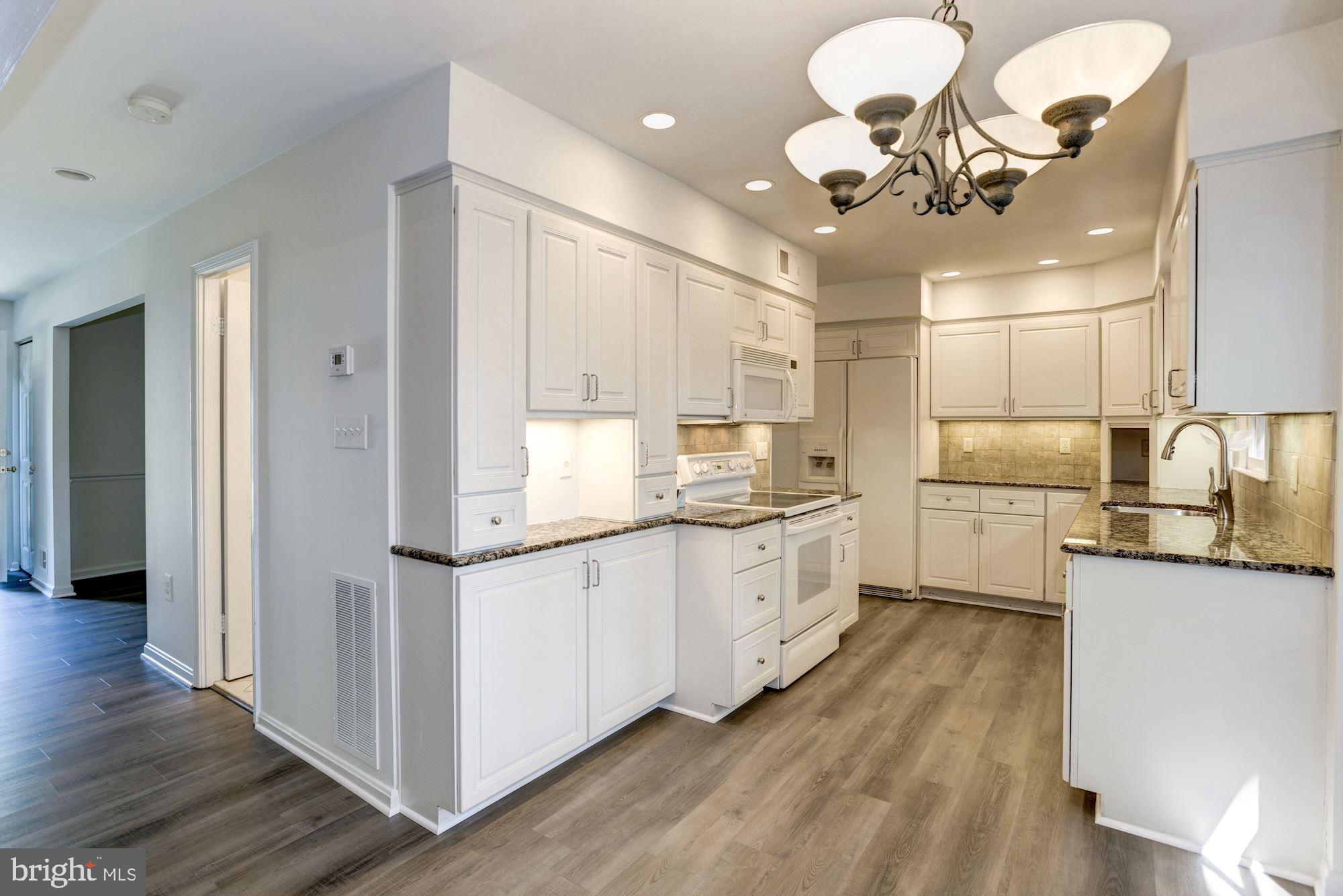 9012 Penn Manor Court Springfield, VA 22153 - Photo 2 of 35