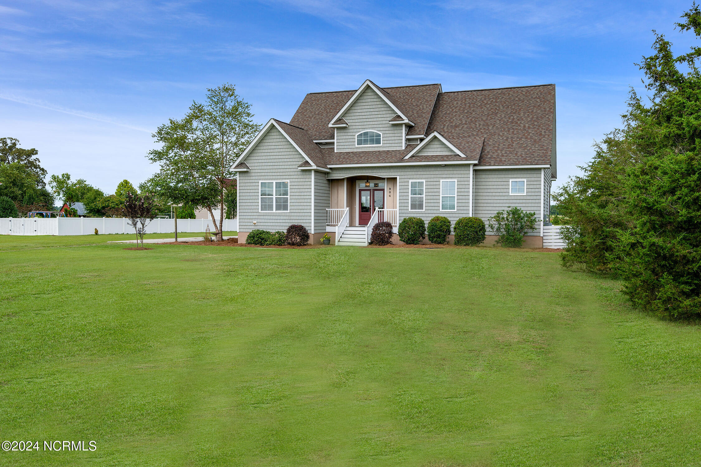 904 Abbott Farm Road Ayden, NC 28513 - Photo 3 of 60 904 Abbot Farm Road-00003