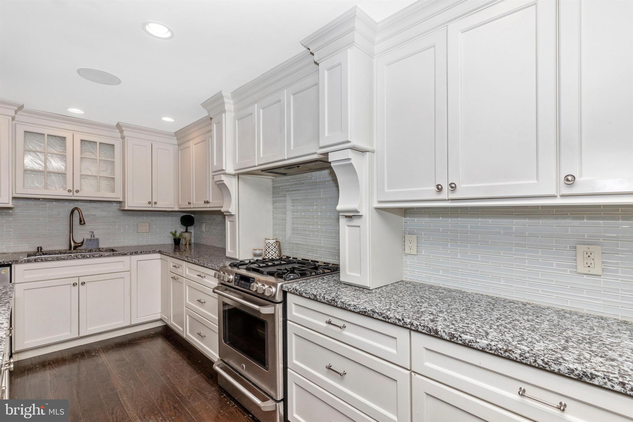 802 Longfield Road Glenside, PA 19038 - Photo 28 of 73