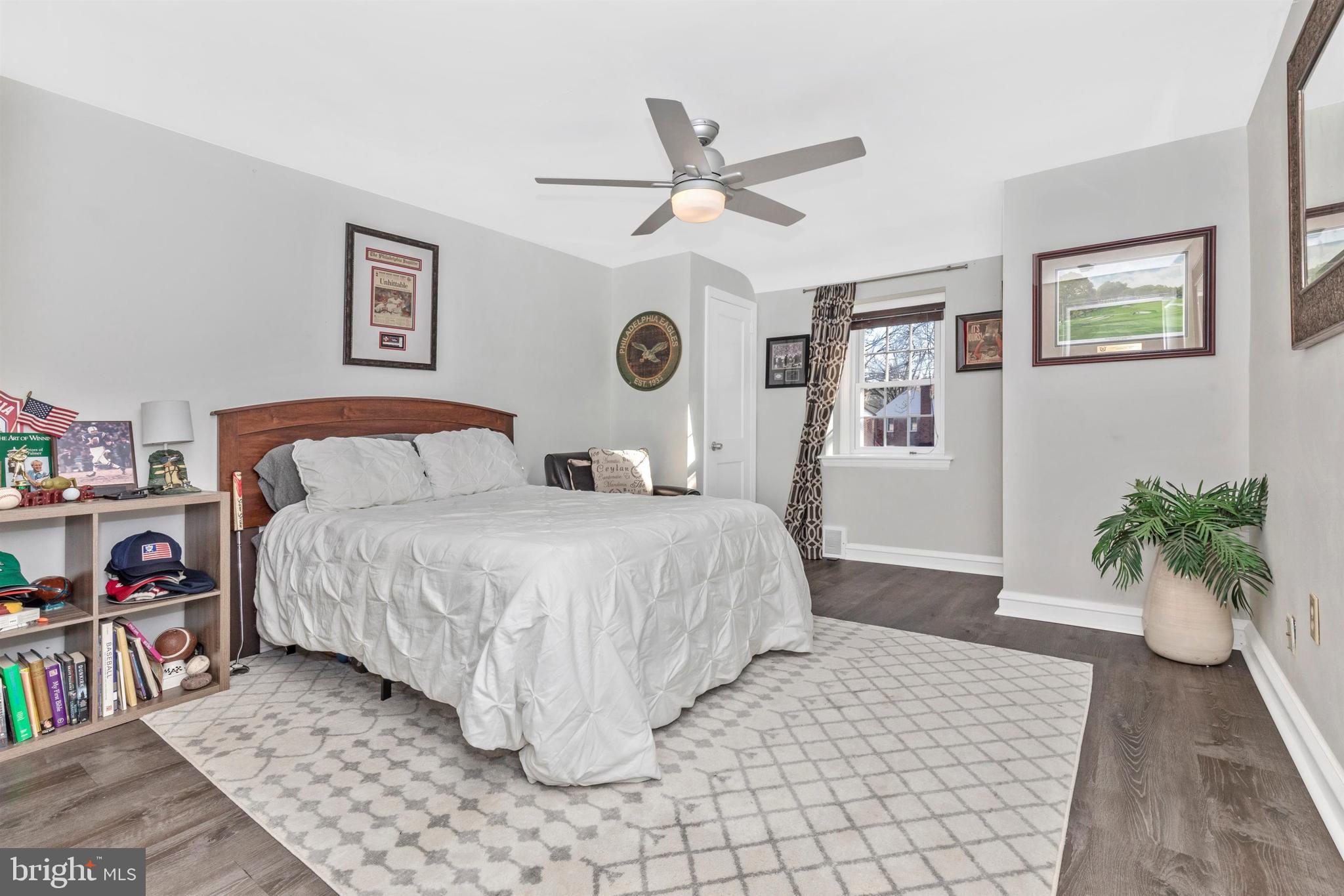 802 Longfield Road Glenside, PA 19038 - Photo 44 of 73 Bedroom 3