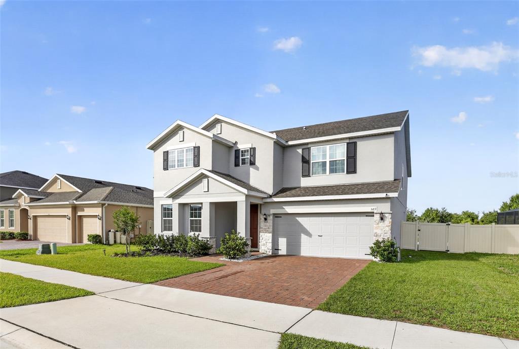 589 Jupiter Beach Road Groveland, FL 34736 - Photo 3 of 34
