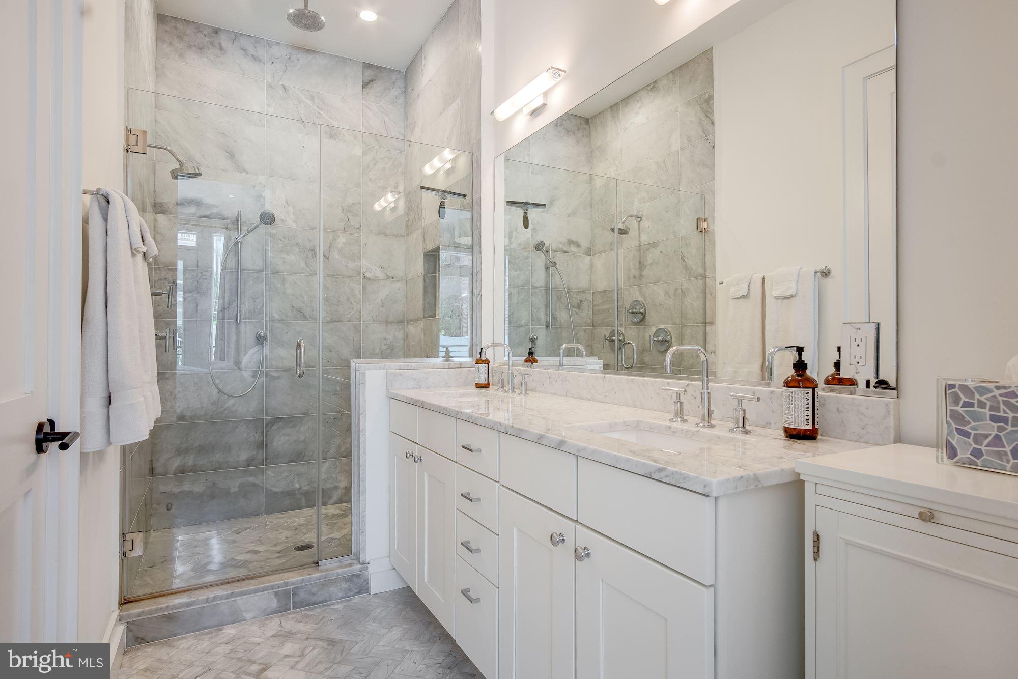 2303 Ontario Road Northwest Washington, DC 20009 - Photo 15 of 36