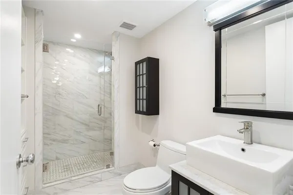 $2,400 | 130 26th Street Northwest, Unit 205, Atlanta, GA 30309