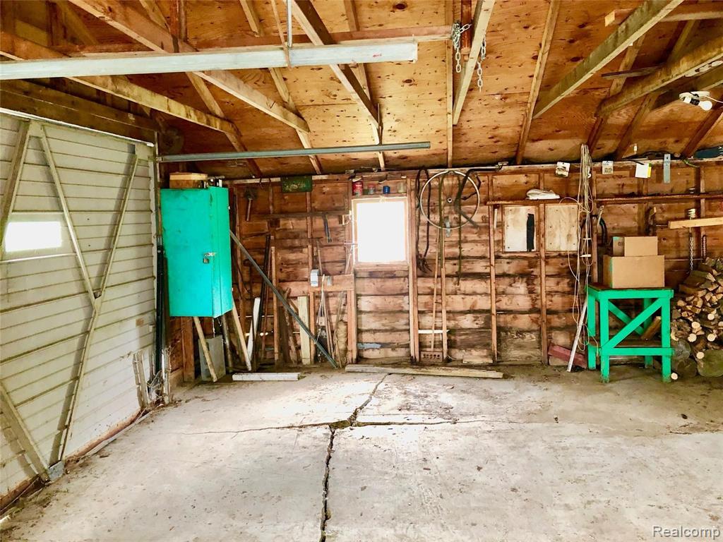 4036 Columbiaville Road Columbiaville, MI 48421 - Photo 29 of 34
