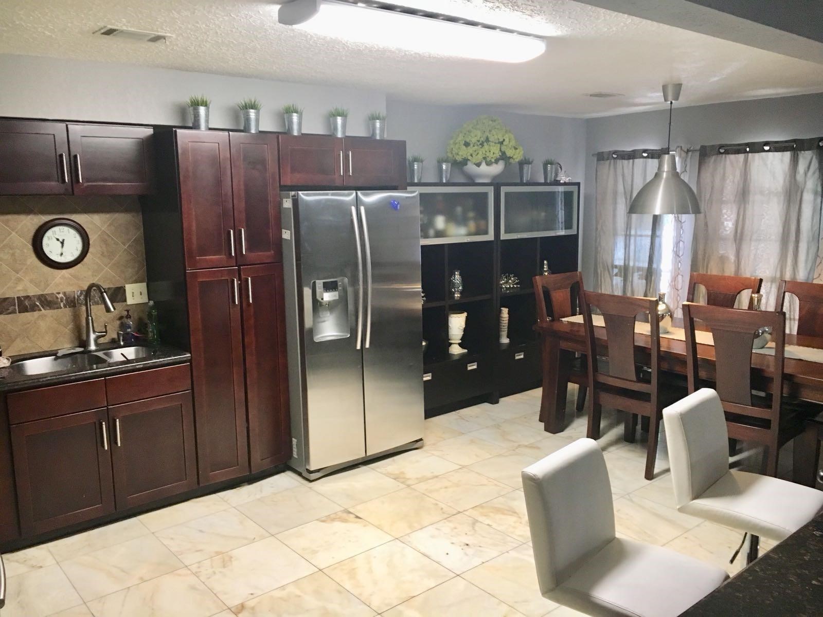 5908 Kiam Street Houston, TX 77007 - Photo 8 of 13