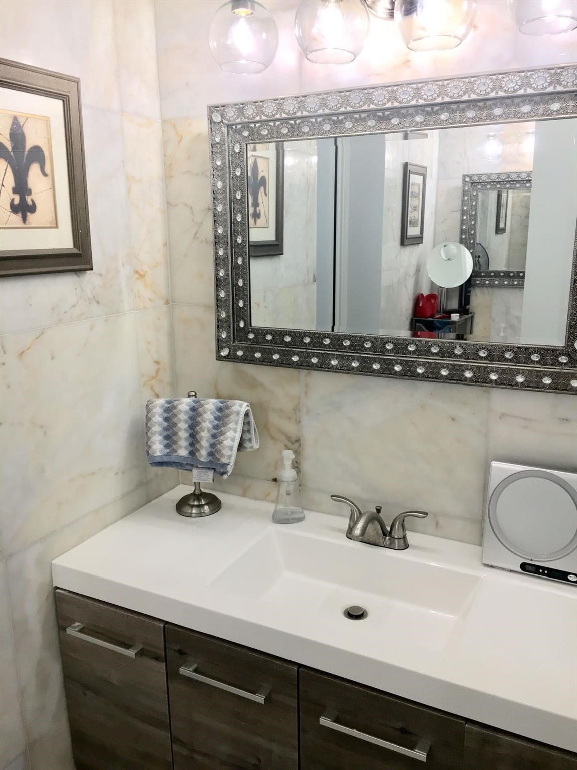 5908 Kiam Street Houston, TX 77007 - Photo 9 of 13