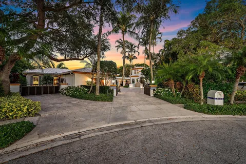 $11,985,000 | 2929 Marys Way, West Palm Beach, FL 33410