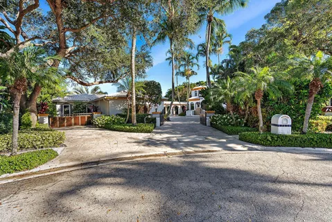 $11,985,000 | 2929 Marys Way, West Palm Beach, FL 33410
