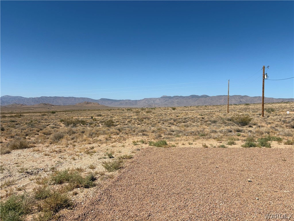 9807 North Atossa Road Kingman, AZ 86401 - Photo 11 of 32 Gallery Image 11