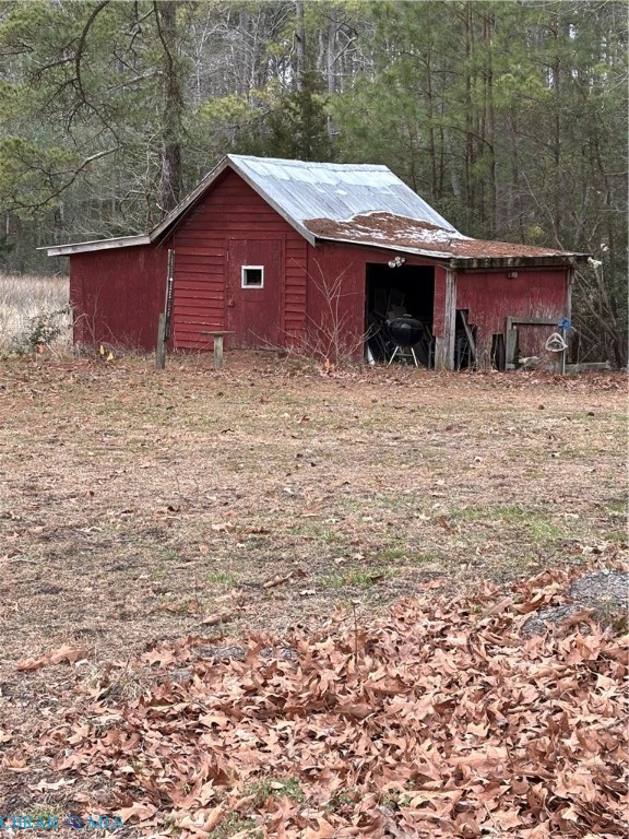 584 Hunts Road Port Haywood, VA 23138 - Photo 32 of 47