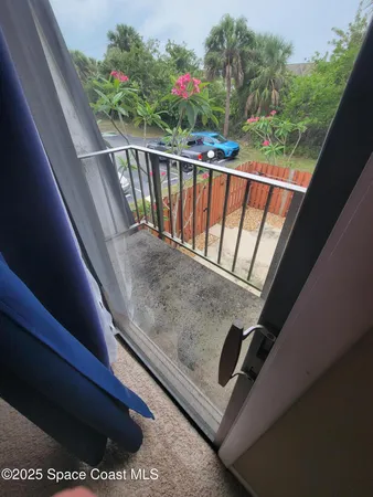 $2,100 | 2313 Vista Oaks Circle Northeast, Palm Bay, FL 32905