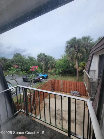 $2,100 | 2313 Vista Oaks Circle Northeast, Palm Bay, FL 32905