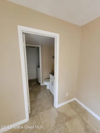 $2,100 | 2313 Vista Oaks Circle Northeast, Palm Bay, FL 32905