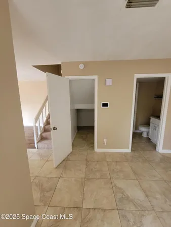 $2,100 | 2313 Vista Oaks Circle Northeast, Palm Bay, FL 32905