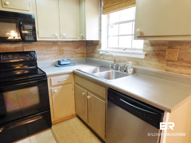 130 Du Rhu Drive Mobile, AL 36608 - Photo 8 of 19