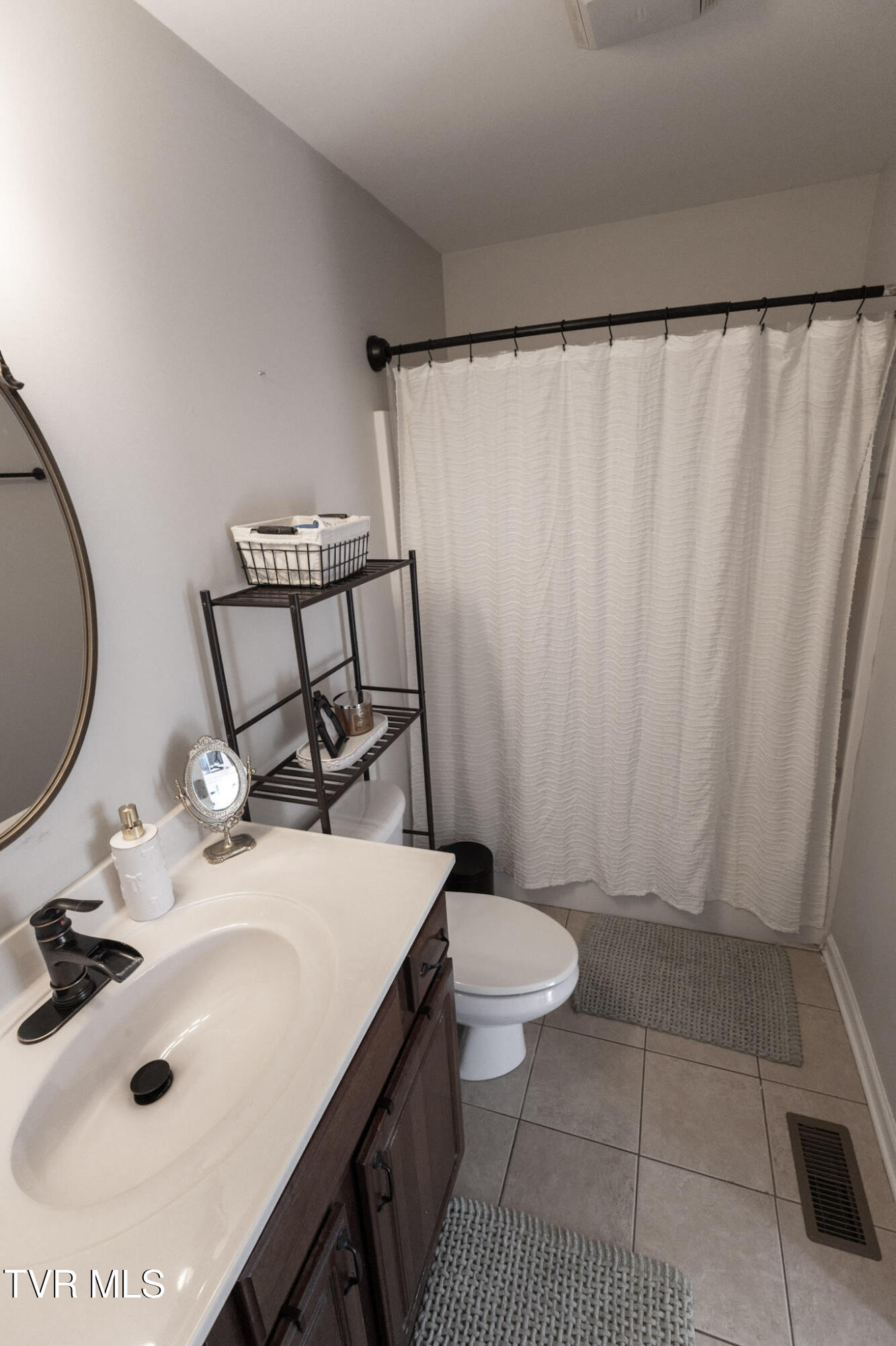 1824 King College Road, Unit B4 Bristol, TN 37620 - Photo 15 of 29 29