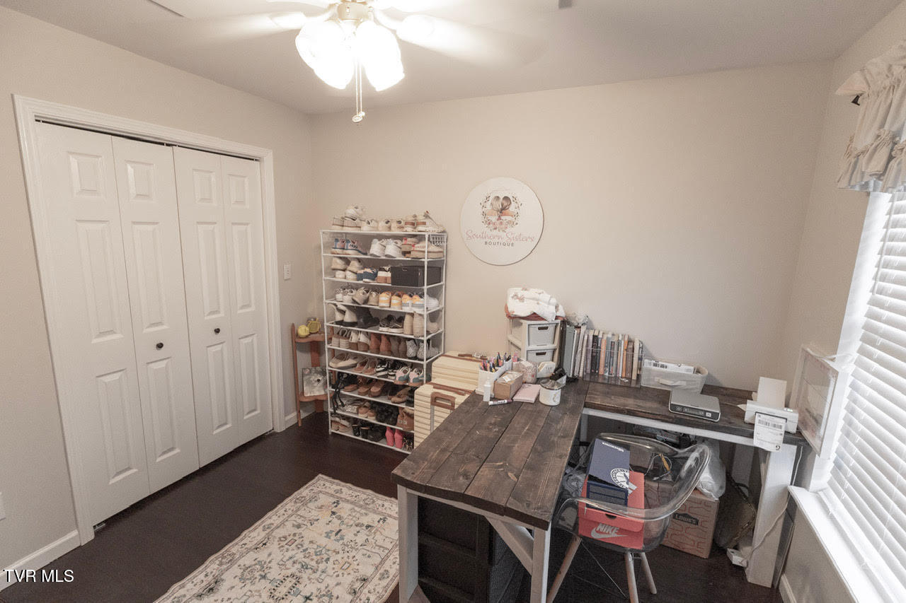 1824 King College Road, Unit B4 Bristol, TN 37620 - Photo 19 of 29 15