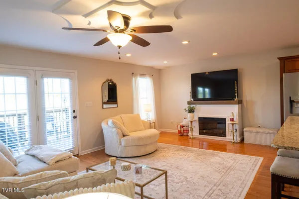 $249,900 | 1824 King College Road, Unit B4, Bristol, TN 37620