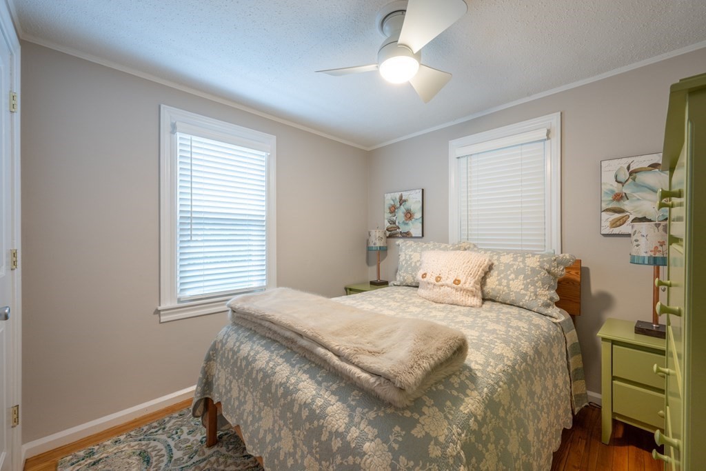 39 Ridgewood Terrace Northampton, MA 01060 - Photo 19 of 28 Gallery Image 19