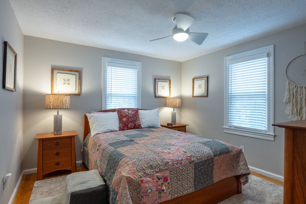 39 Ridgewood Terrace Northampton, MA 01060 - Photo 21 of 28 Gallery Image 21