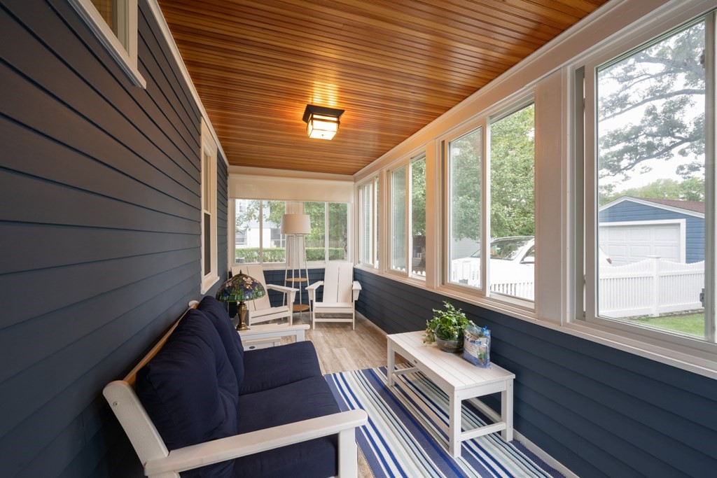 39 Ridgewood Terrace Northampton, MA 01060 - Photo 8 of 28 Gallery Image 8