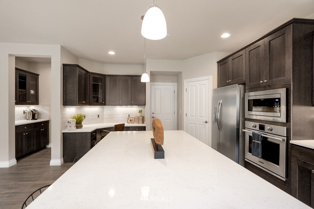 6325 Southeast 5th Place, Unit 13 Renton, WA 98059 - Photo 12 of 25