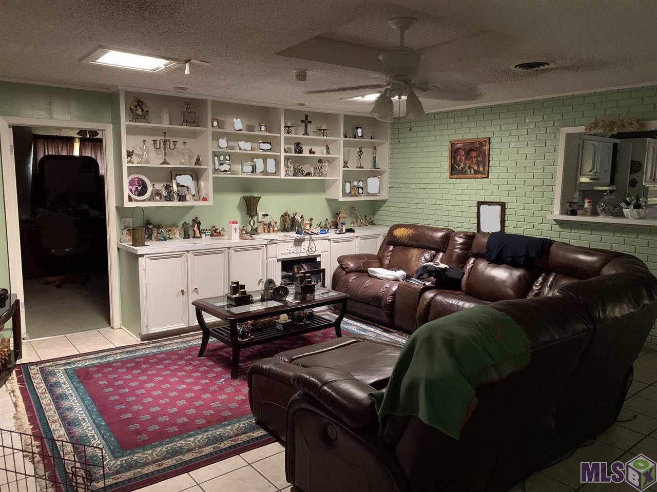 2422 77th Avenue Baton Rouge, LA 70807 - Photo 5 of 31 Gallery Image 5