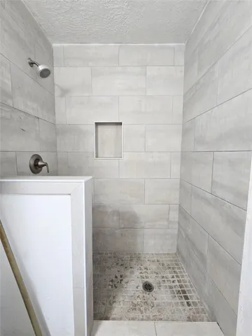 $1,795 | 29 Coralberry Road, The Woodlands, TX 77381