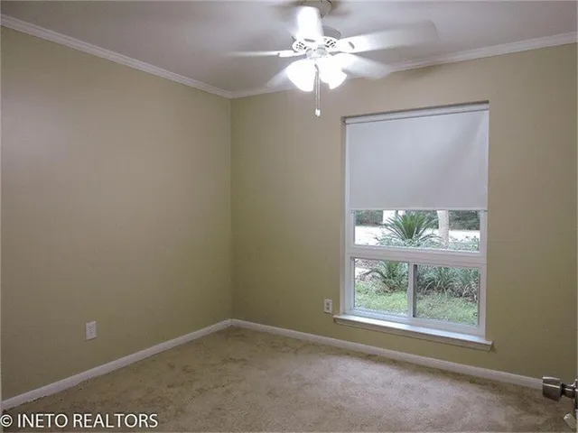 $1,795 | 29 Coralberry Road, The Woodlands, TX 77381