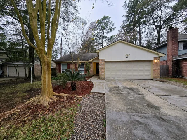 $1,795 | 29 Coralberry Road, The Woodlands, TX 77381