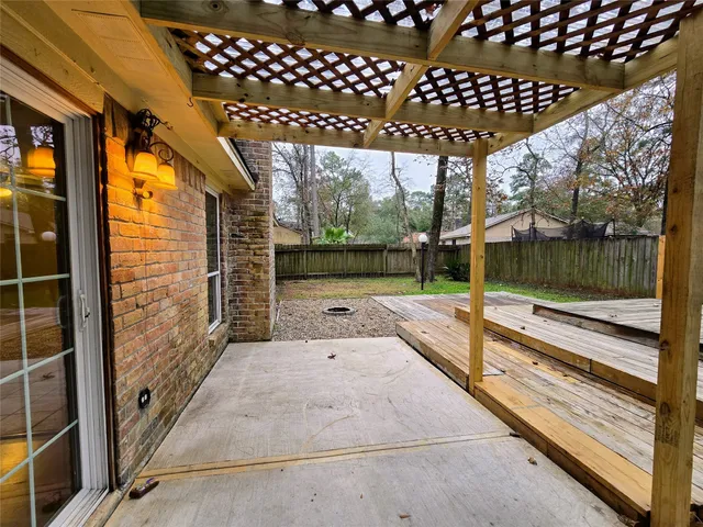 $1,795 | 29 Coralberry Road, The Woodlands, TX 77381