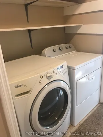 a view of empty room with window